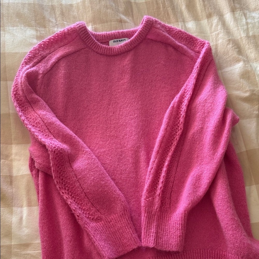 Old Navy Women's Pink Crew Neck Sweater